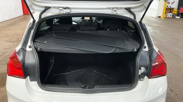 2017 BMW 1 SERIES - Photo 12