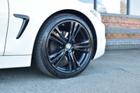 USED 2018 68 BMW 4 SERIES 2.0 420d Sport Coupe 2dr Diesel Auto Euro 6 (s/s) (190 ps) PRIVACY GLASS / 19" ALLOYS