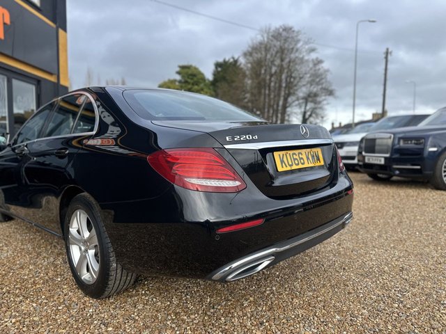 2016 Mercedes-Benz E-Class 2L Se 4dr - Photo 7