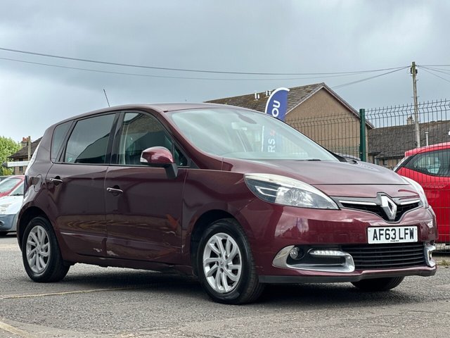 2013 RENAULT 1.5 DCI ENERGY DYNAMIQUE TOMTOM MPV 5DR DIESEL MANUAL EURO 5 S S... photo
