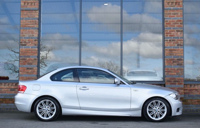 2012 BMW 1 Series 2L M Sport 2dr - Photo 9