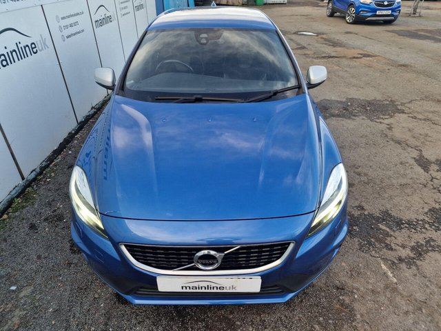 2016 VOLVO V40 - Photo 7