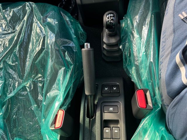 2025 SUZUKI JIMNY - Photo 12