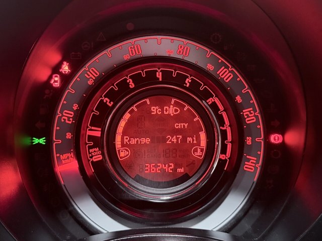 2019 FIAT 500 - Photo 9