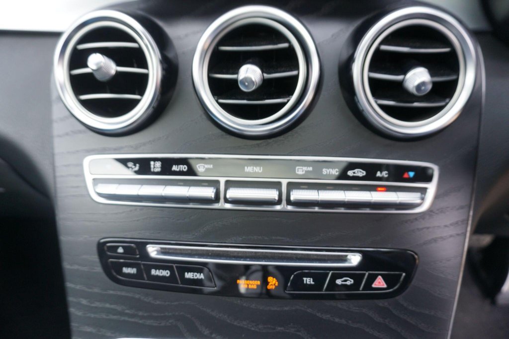 USED 2017 67 MERCEDES-BENZ GLC 2.1 GLC250d AMG Line (Premium) Coupe G-Tronic 4MATIC Euro 6 (s/s) 5dr SERVICE HISTORY/JUST ARRIVED!!