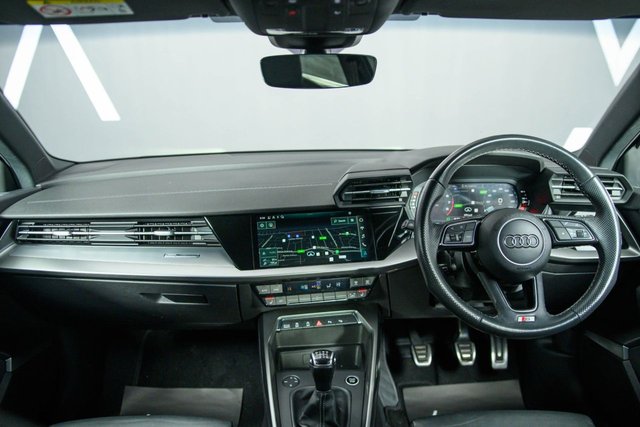 2022 AUDI A3 - Photo 4