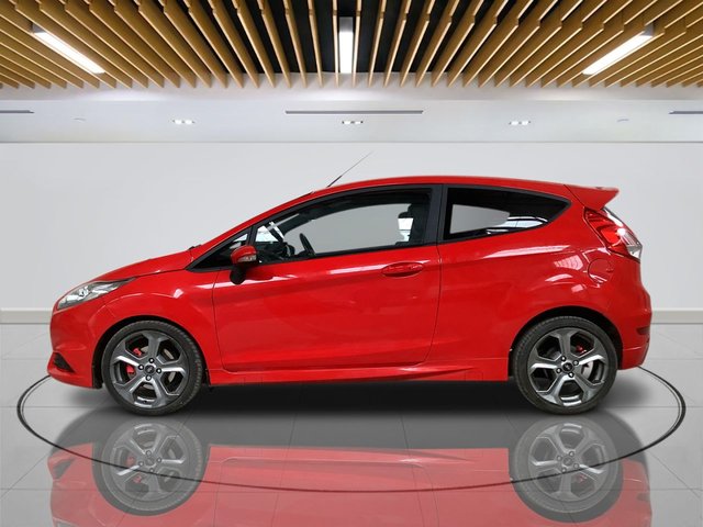 2017 Ford Fiesta - Photo 5