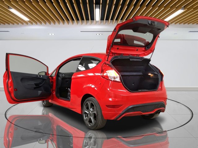 2017 Ford Fiesta - Photo 10