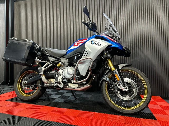 View our BMW F 850 GS Adventure