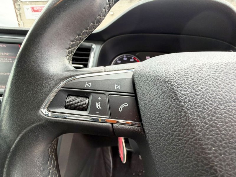 2017 SEAT Ateca in green — photo 23 of 29