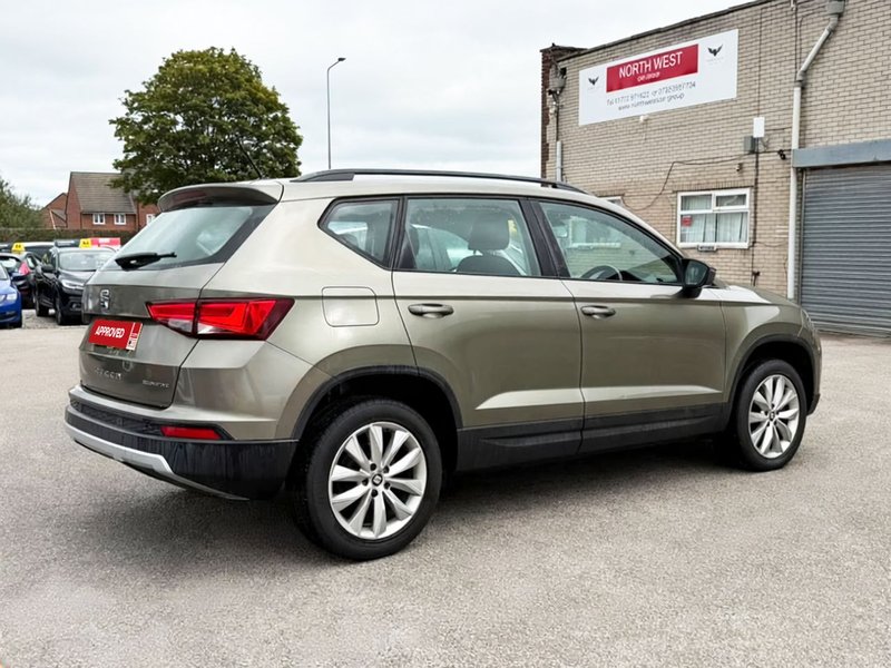 2017 SEAT Ateca in green — photo 13 of 29