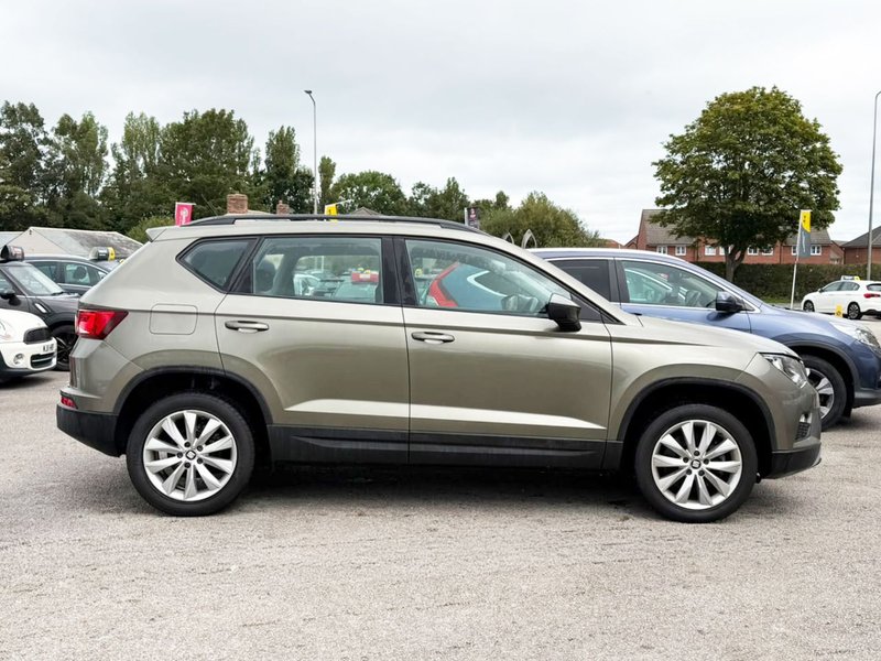 2017 SEAT Ateca in green — photo 15 of 29
