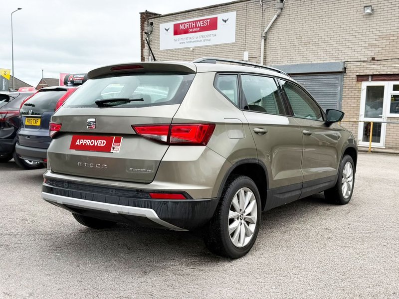 2017 SEAT Ateca in green — photo 12 of 29