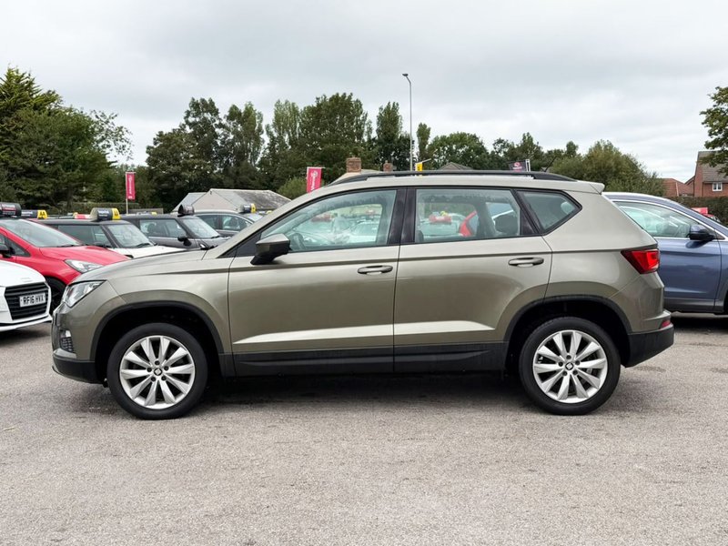 2017 SEAT Ateca in green — photo 14 of 29