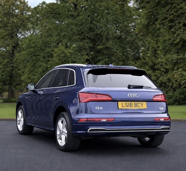 AUDI Q5 2.0 TFSI S line SUV 5dr Petrol S Tronic quattro Euro 6 (s/s) (252 ps) - Photo 5