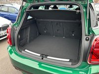 USED 2022 72 MINI COUNTRYMAN 1.5 Cooper Exclusive SUV 5dr Petrol Steptronic Euro 6 (s/s) (136 ps) 1 Owner/ Mini Service History