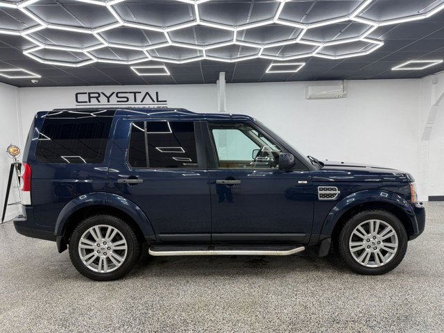 View our LAND ROVER DISCOVERY 4