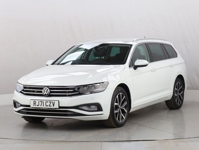 2022 Volkswagen Passat 2L Sel 5dr - Photo 5