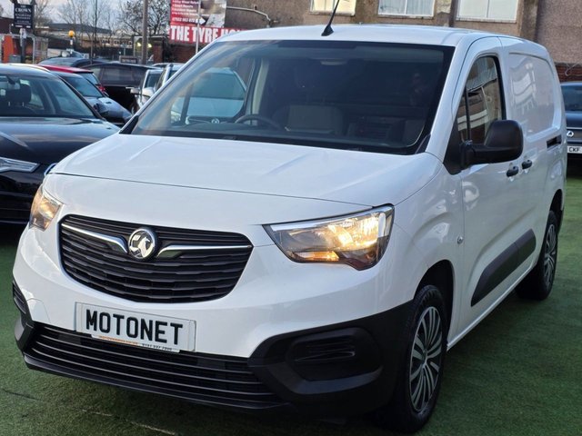 2021 VAUXHALL COMBO 1.5 Turbo D 2300 Dynamic Panel Van 4dr Diesel Manual L2 H1 Euro 6 (100 ps) - Photo 5