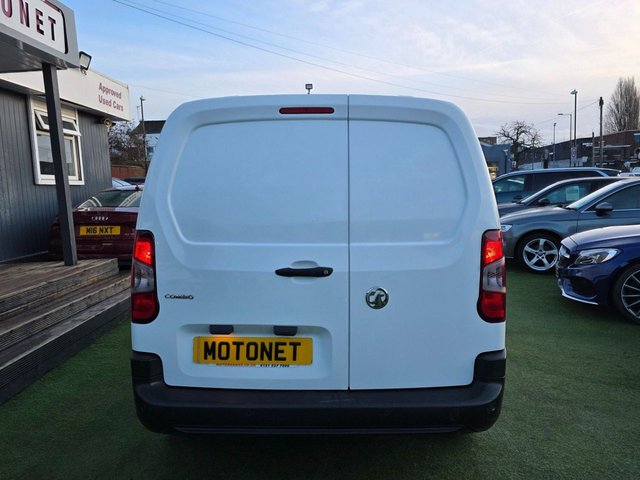 2021 VAUXHALL COMBO 1.5 Turbo D 2300 Dynamic Panel Van 4dr Diesel Manual L2 H1 Euro 6 (100 ps) - Photo 7