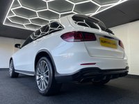 USED 2019 69 MERCEDES-BENZ GLC 2.0 GLC300d AMG Line (Premium) SUV 5dr Diesel G-Tronic+ 4MATIC Euro 6 (s/s) (245 ps) 