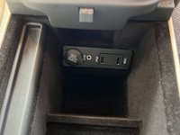 USED 2010 10 JAGUAR XJ 3.0d V6 Portfolio Saloon 4dr Diesel Auto Euro 5 (275 ps) 