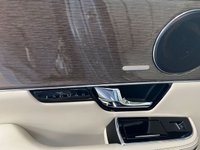 USED 2010 10 JAGUAR XJ 3.0d V6 Portfolio Saloon 4dr Diesel Auto Euro 5 (275 ps) 