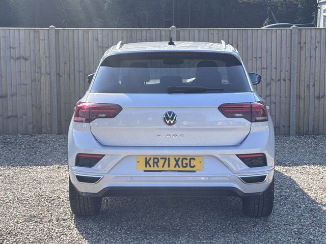 2021 VOLKSWAGEN T-ROC - Photo 4