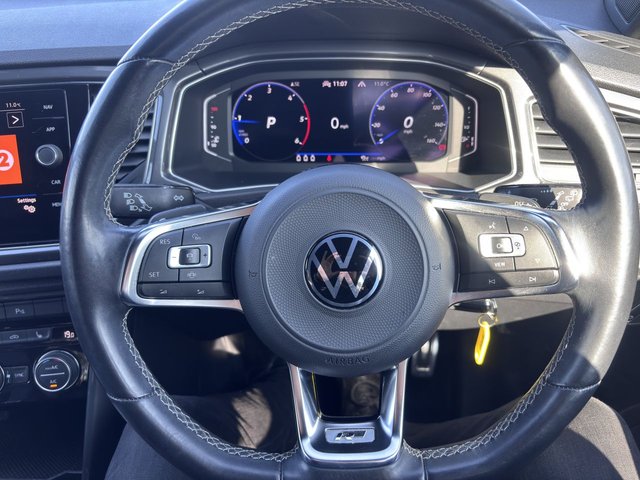 2021 VOLKSWAGEN T-ROC - Photo 9
