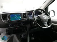USED 2022 22 VAUXHALL VIVARO 3100 2.0 D 145 BHP L2  ELITE AUTOMATIC CREW 6 SEATER ( NO VAT ) AUTOMATIC | 6 SEATS | L2 LONG | NO VAT !