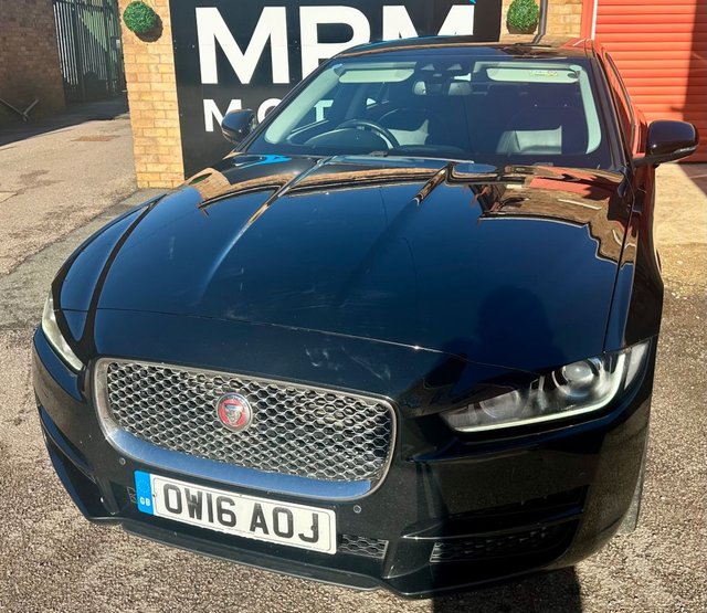 2016 JAGUAR XE 2.0d Portfolio Saloon 4dr Diesel Auto AWD Euro 6 (s/s) (180 ps) - Photo 10