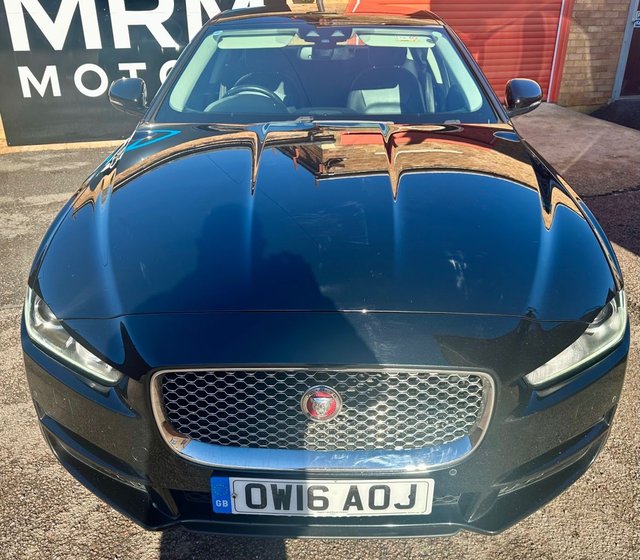 2016 JAGUAR XE 2.0d Portfolio Saloon 4dr Diesel Auto AWD Euro 6 (s/s) (180 ps) - Photo 11