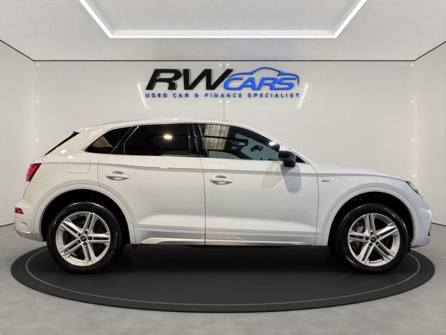 2021 Audi Q5 2L S Line 5dr - Photo 6