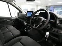 USED 2026 26 RENAULT TRAFIC SL30 2.0 BLUEDCI 150 BHP SWB EXTRA EDITION  2026 YEAR | HIGHER 150 BHP | GREAT SPEC !