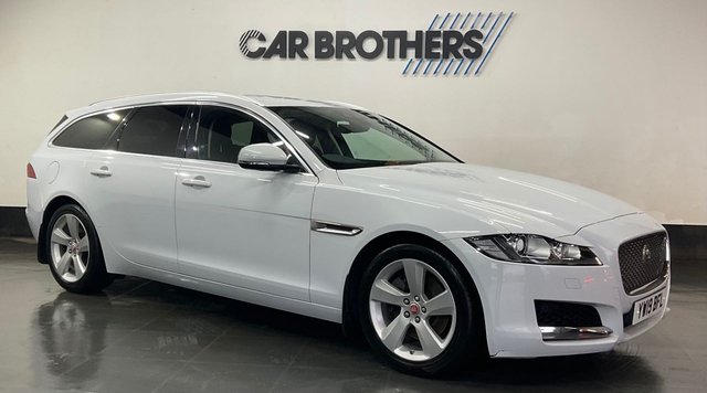 2019 JAGUAR XF 2.0i Portfolio GPF Sportbrake 5dr Petrol Auto Euro 6 (s/s) (250 ps)