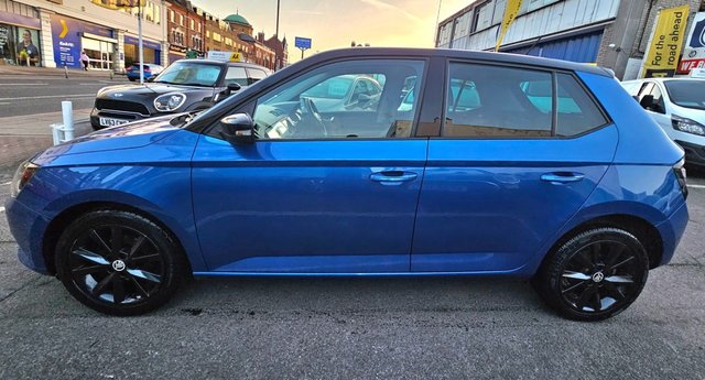 2017 SKODA FABIA - Photo 5