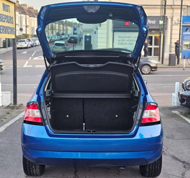 2017 SKODA FABIA - Photo 10