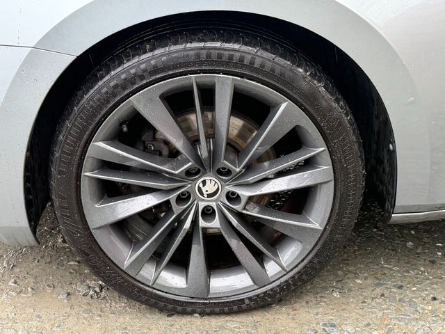 2019 Skoda Superb 2L SE L Executive 5dr - Photo 4