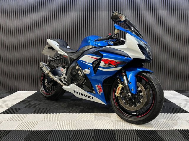 View our SUZUKI GSX-R1000
