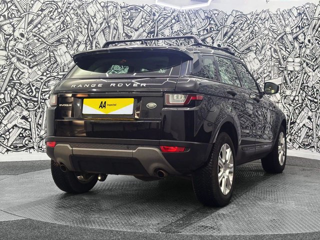 2018 Land Rover Range Rover Evoque 2L SE Tech 5dr - Photo 11