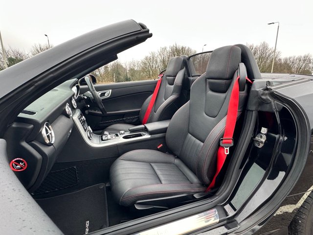 2016 MERCEDES-BENZ SLK 2.1 SLK250d AMG Sport Convertible 2dr Diesel G-Tronic Euro 6 (s/s) (204 ps) - Photo 8