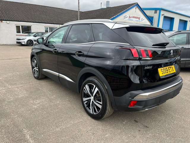 2019 PEUGEOT 3008 - Photo 5