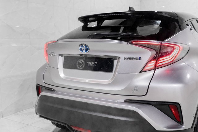 2017 Toyota C-HR 1.8L Dynamic 5dr - Photo 5