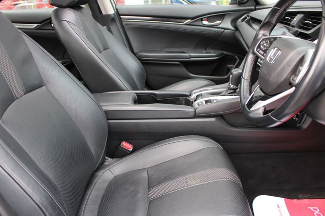 2020 HONDA CIVIC 1.0 VTEC Turbo EX Saloon 4dr Petrol CVT Euro 6 (s/s) (126 ps) - Photo 12