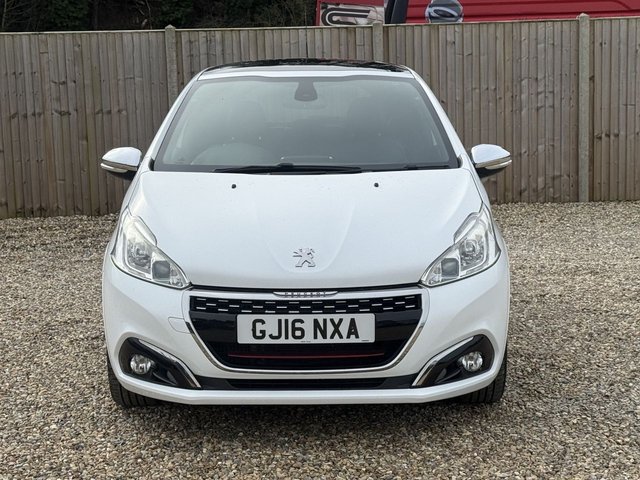 2016 PEUGEOT 208 - Photo 8