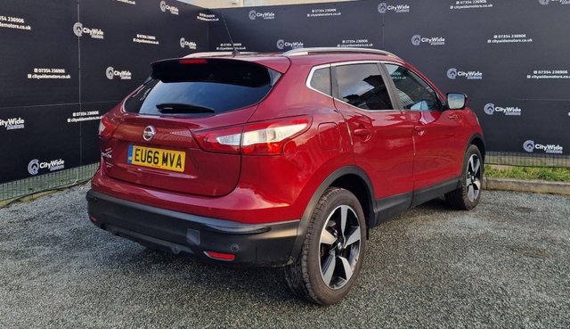 2016 NISSAN QASHQAI 1.2 DIG-T N-Connecta 2WD Euro 6 (s/s) 5dr - Photo 7