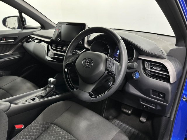 2020 Toyota C-HR - Photo 10