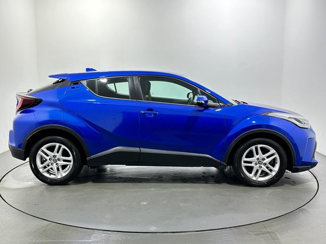 2020 Toyota C-HR - Photo 9