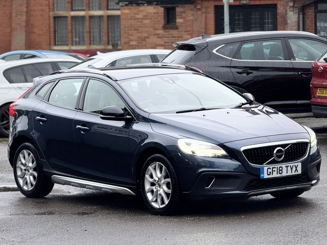 2018 VOLVO V40 CROSS COUNTRY 1.5 T3 Pro Hatchback 5dr Petrol Auto Euro 6 (s/s) (152 ps) - Photo 3