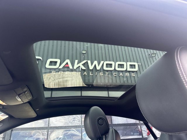 2018 Mercedes-Benz E-CLASS - Photo 8